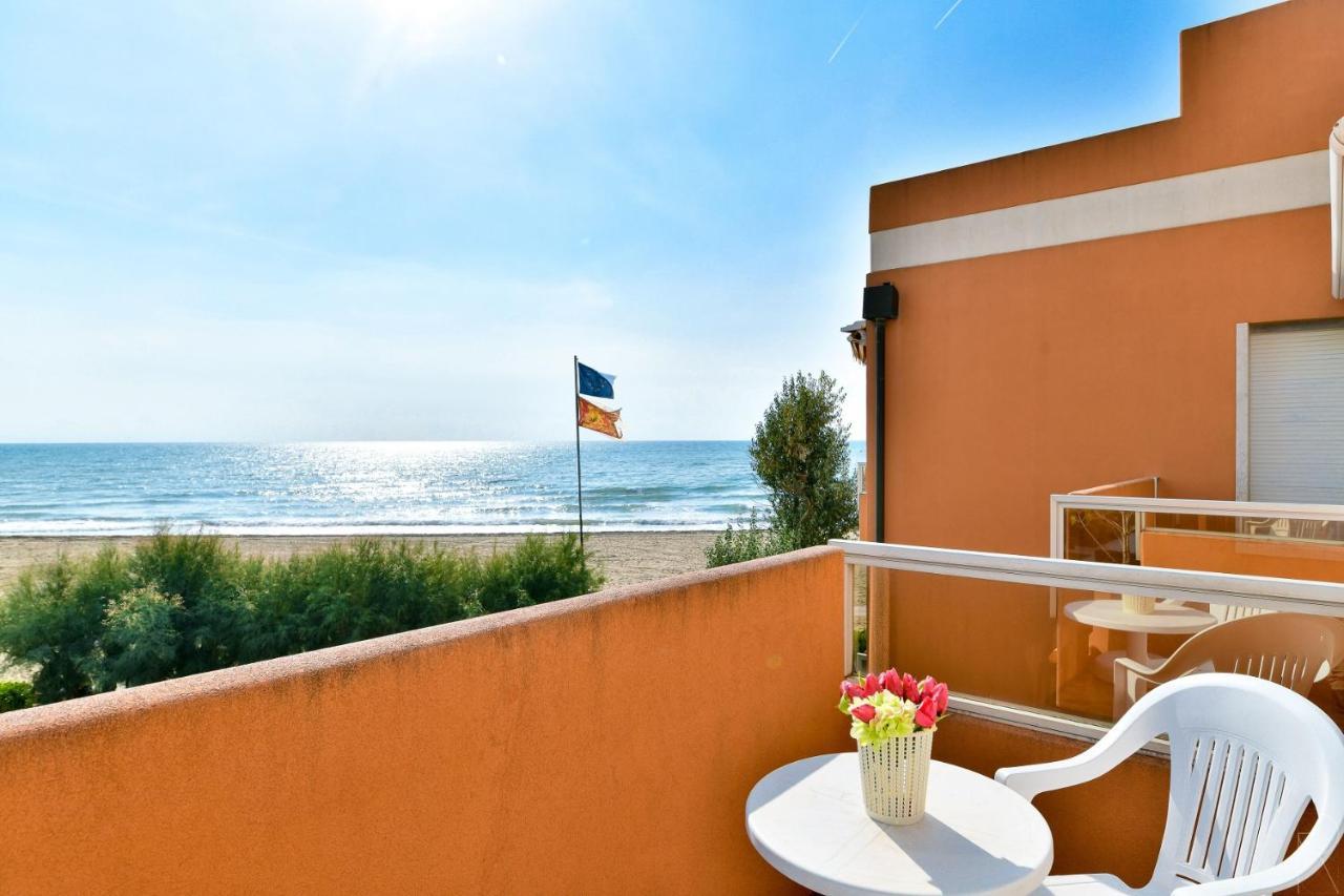 Residence Garuda Cavallino-Treporti Eksteriør billede